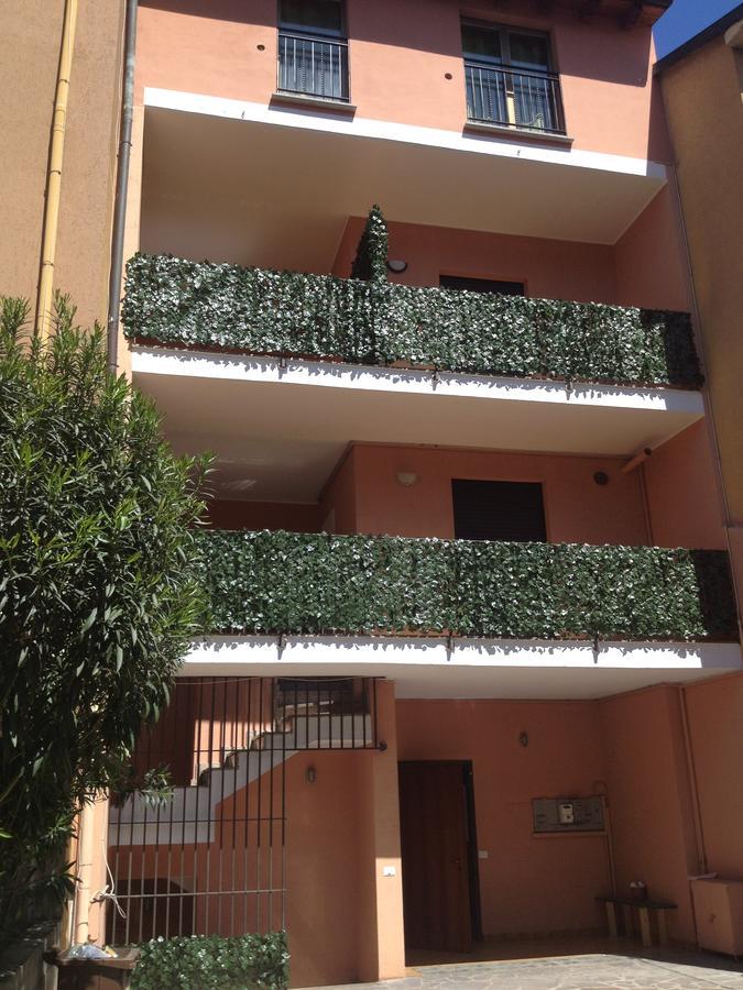 Mrhostel Milano Milão Exterior foto